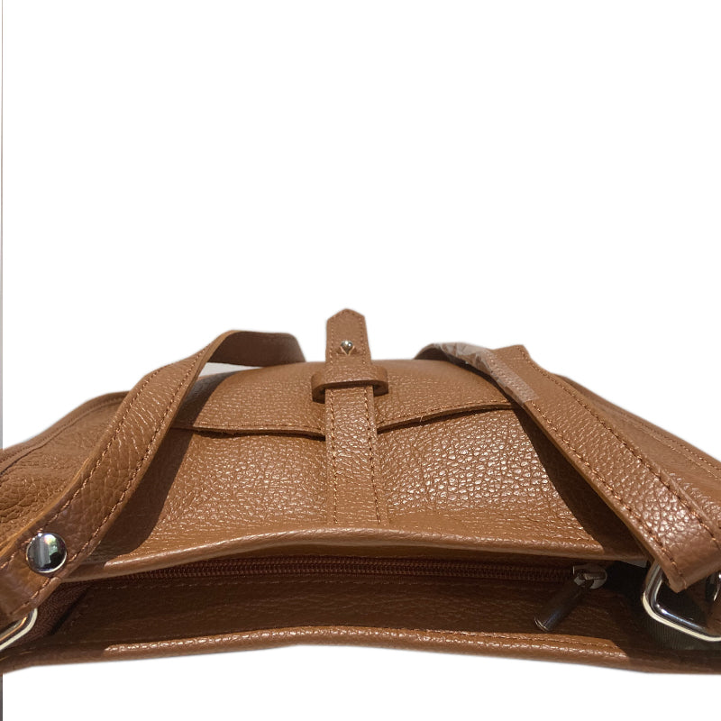 (1a) Your Bag Heaven Tan Leather Crossbody Shoulder Bag