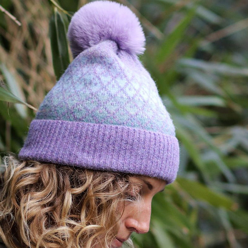 (b7a) P.O.M Scandie Bobble Hat Lilac