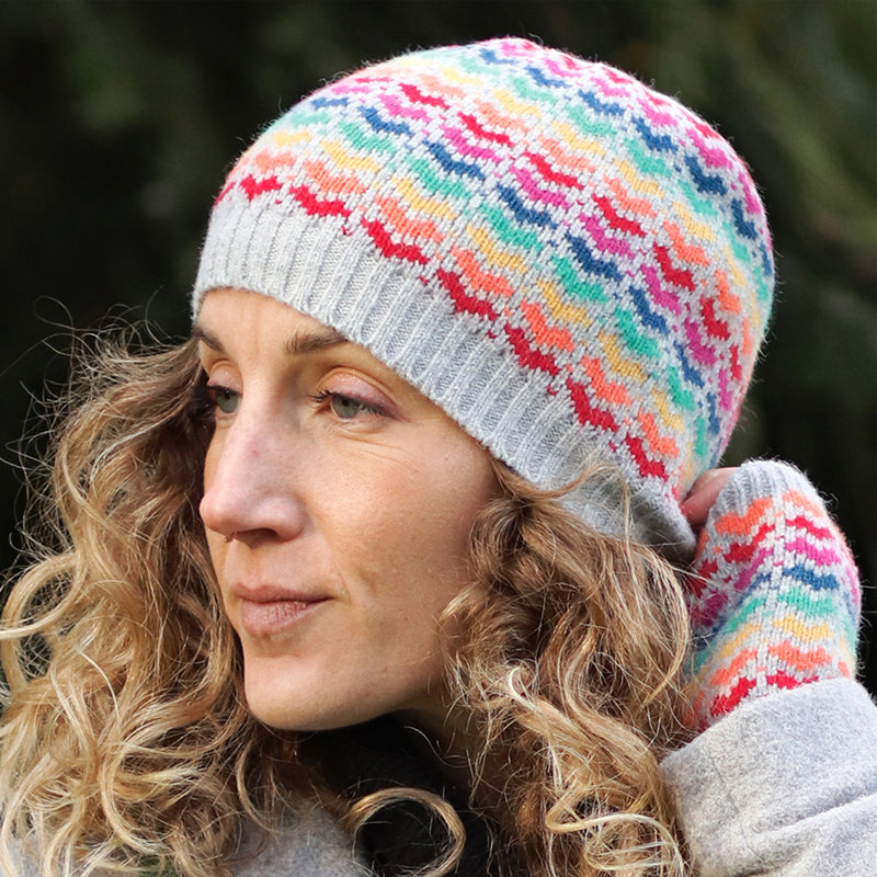 (a16) P.O.M. Grey Rainbow Mix Beanie Hat