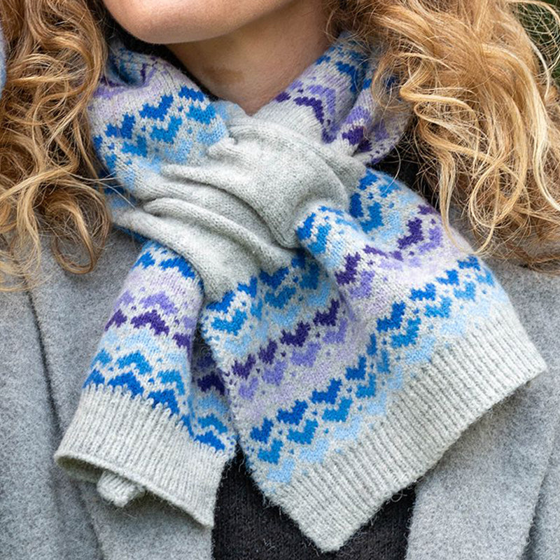 (a1e) P.O.M Scandi Grey Blue Pull Through Scarf