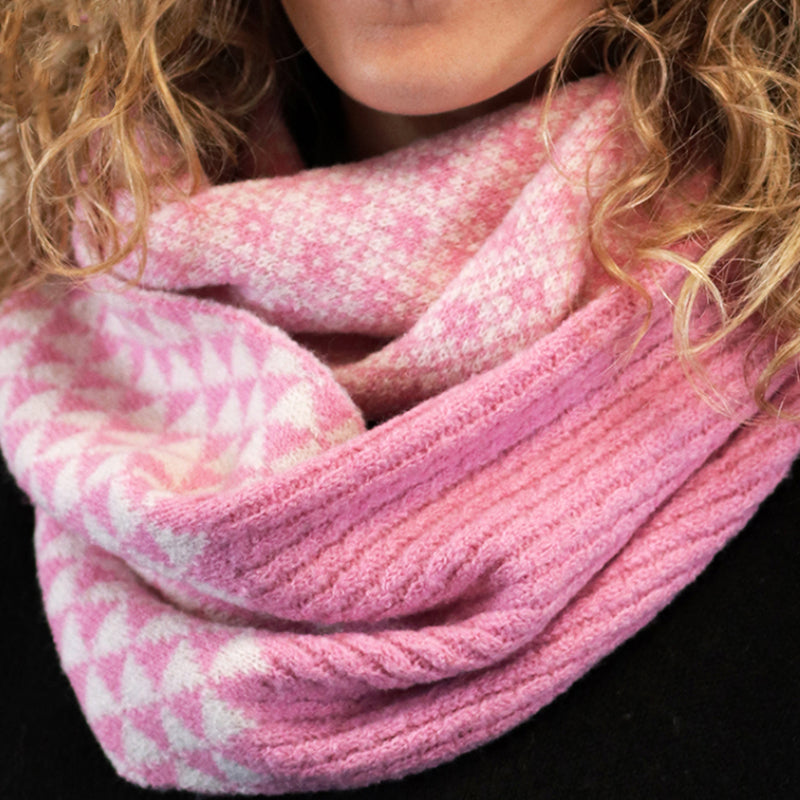 (a34) P.O.M Pink Scandi Mixed Knit Snood Bobble Hat And Headband Set