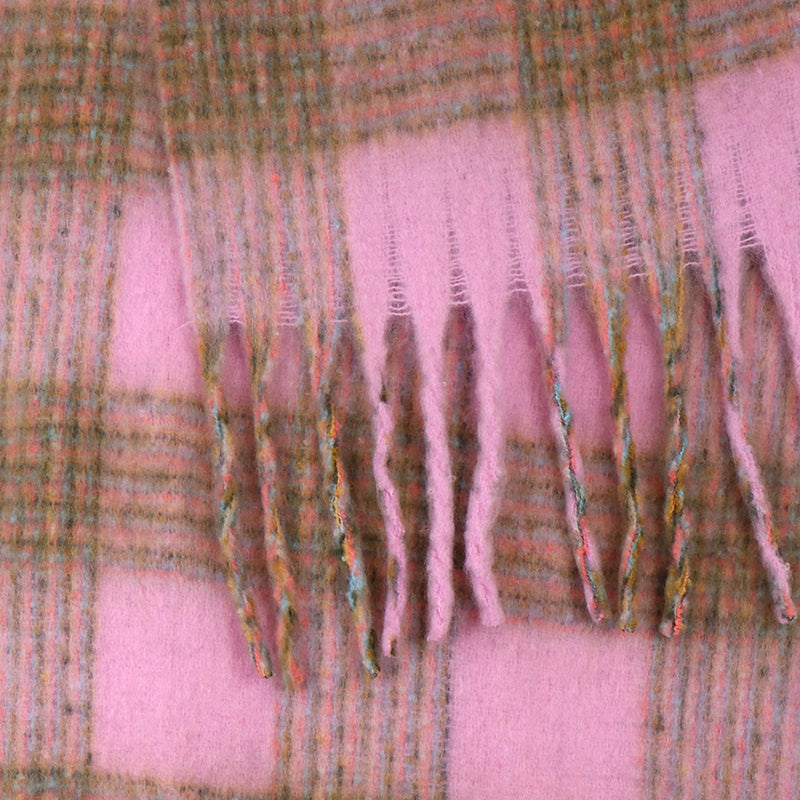 (a) P.O.M Pink Mix Fluffy Check Scarf