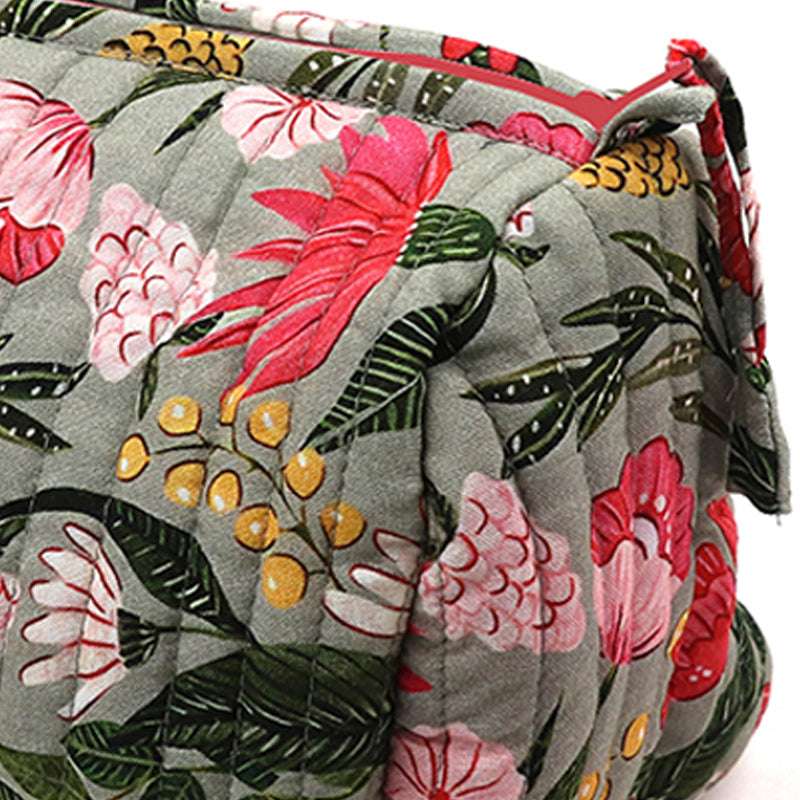 (c1) P.O.M.  Pink Mix Cotton Quilted Large Cosmetic Make-Up Bag