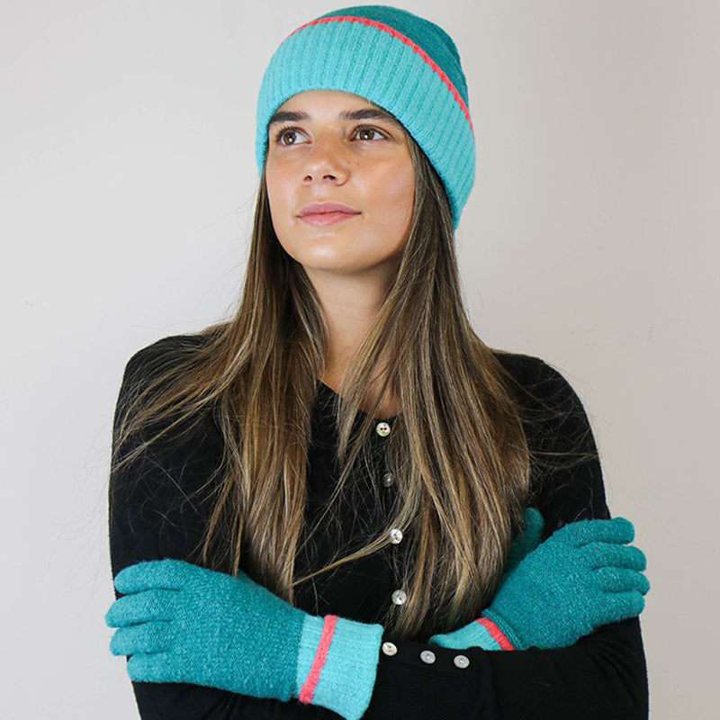 (b9) P.O.M. Ladies Teal Knitted Gloves