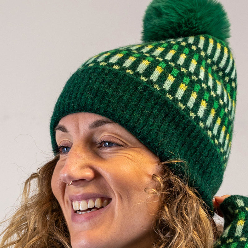 (b8) P.O.M Green Pull Through Scarf And Bobble Hat SET OF TWO